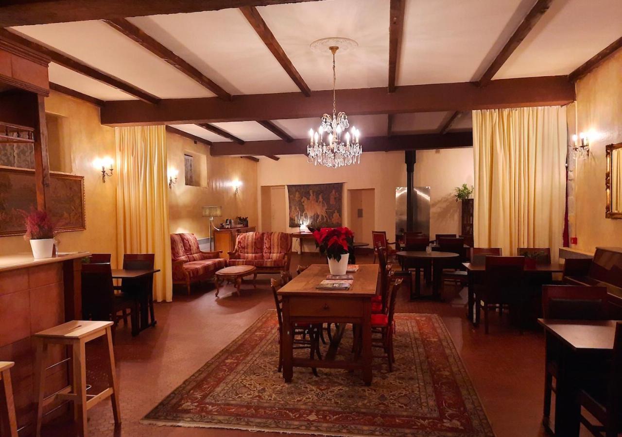 Domaine Lou Castet Bed & Breakfast Tuzaguet Exterior foto