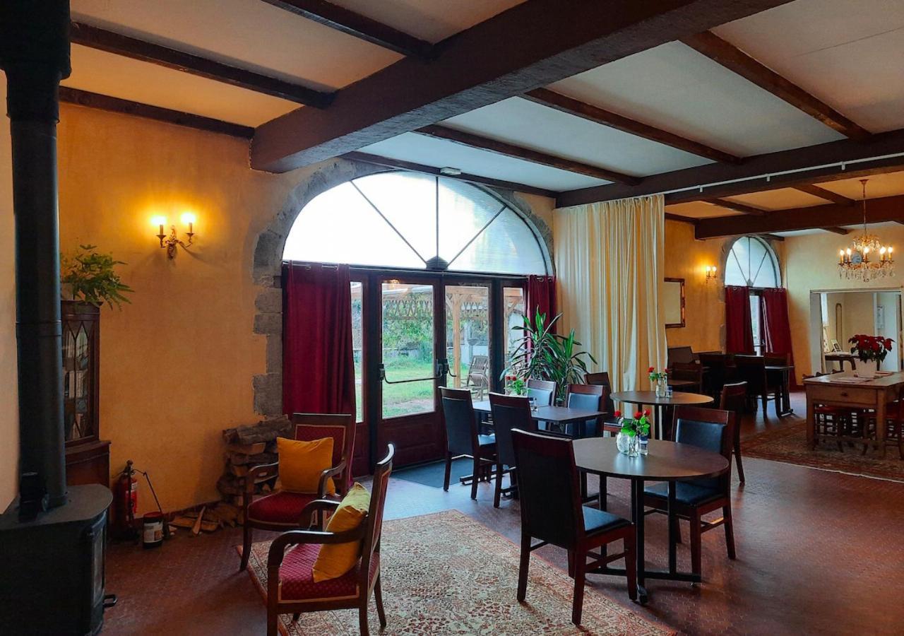 Domaine Lou Castet Bed & Breakfast Tuzaguet Exterior foto