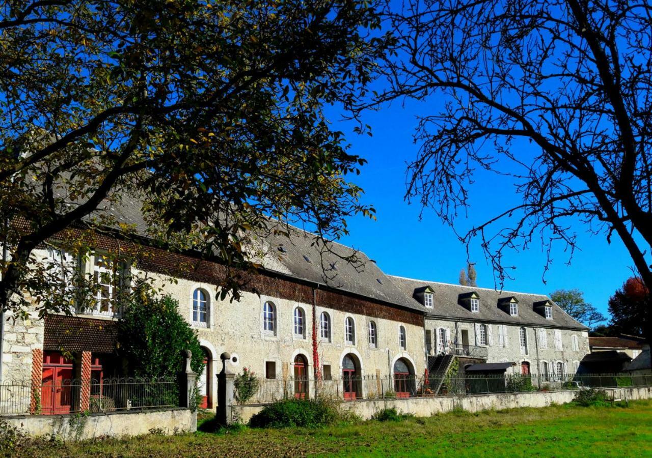Domaine Lou Castet Bed & Breakfast Tuzaguet Exterior foto