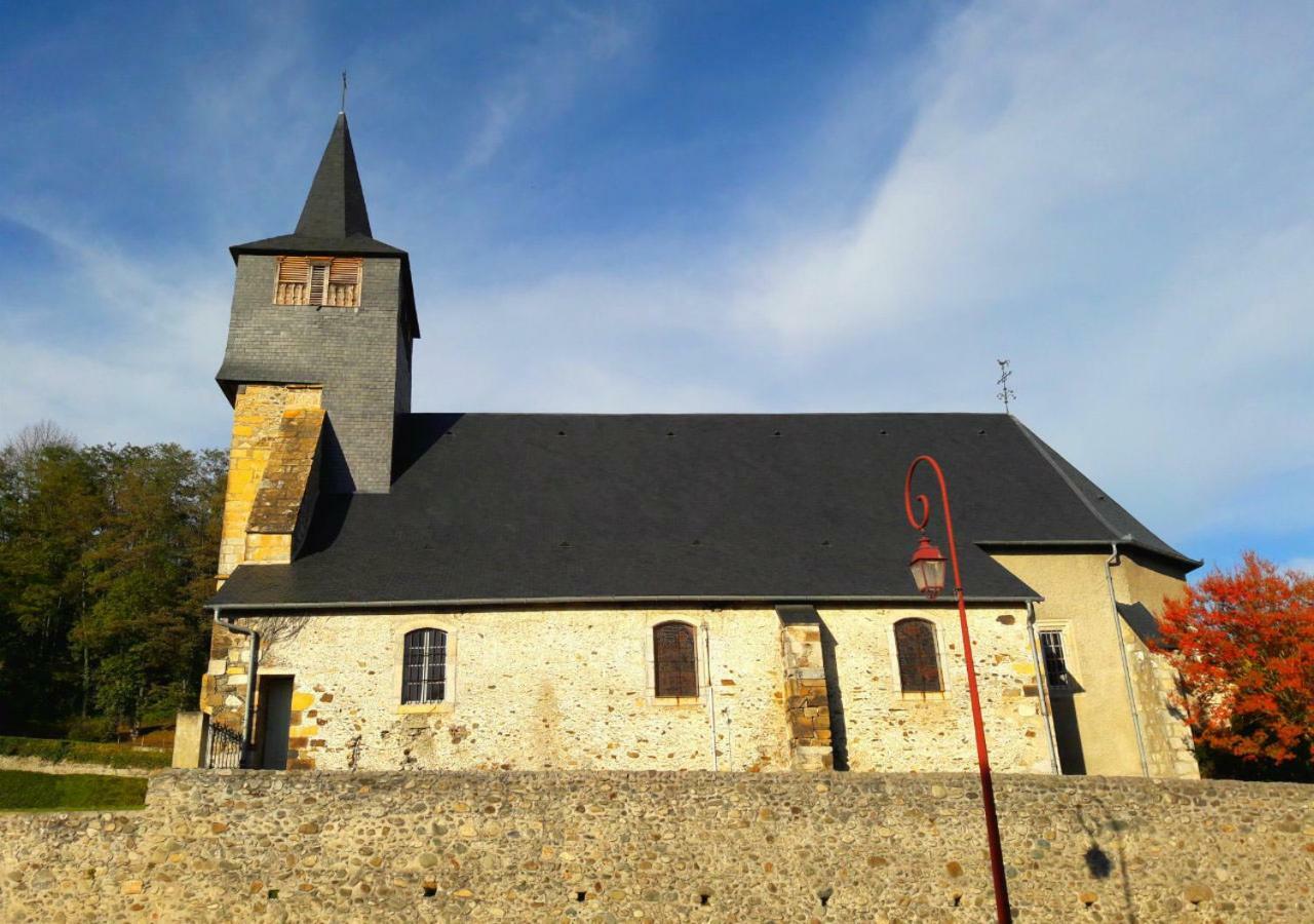 Domaine Lou Castet Bed & Breakfast Tuzaguet Exterior foto